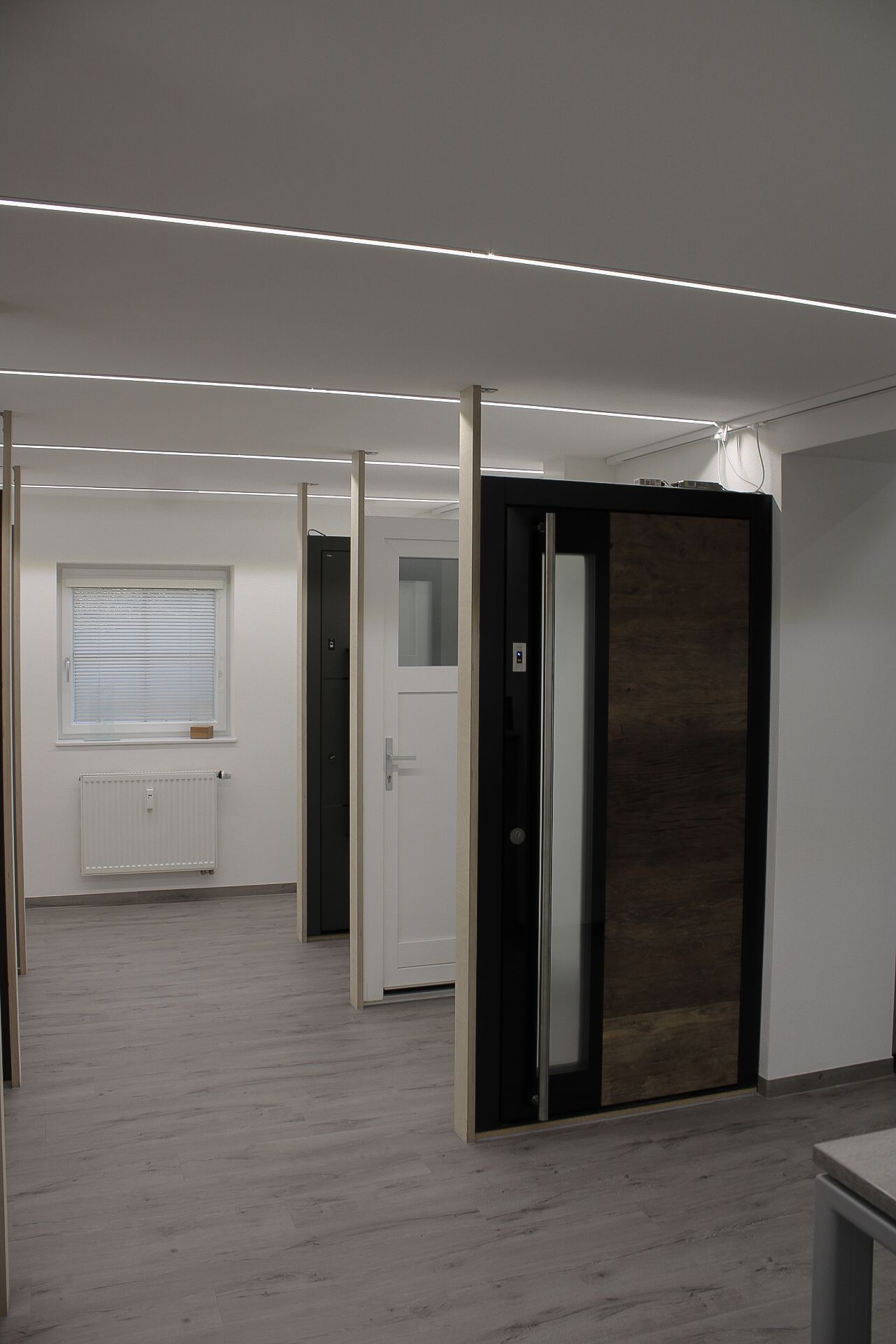 Flur mit Türen