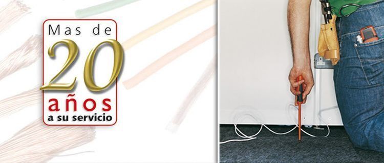 Logotipo «Más de 20 años a su servicio», junto a una persona arrodillada colocando cables en el suelo.