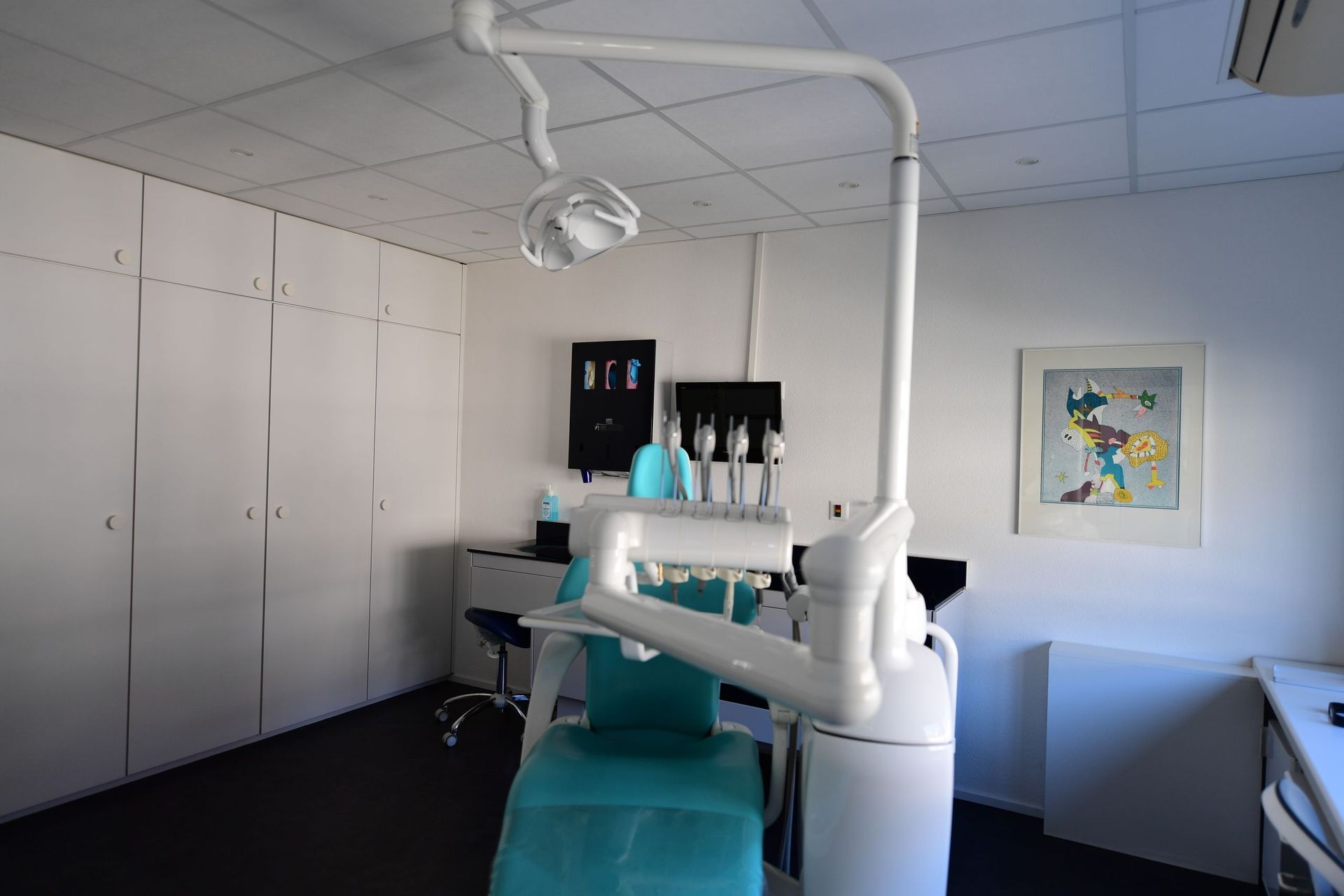 EE Orthodontics SA - Docteur Erdogan - appareils multibagues cachés