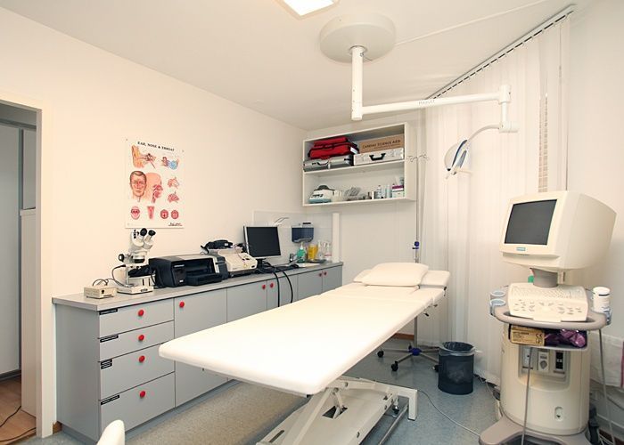 Dr Benchaou - Examination room