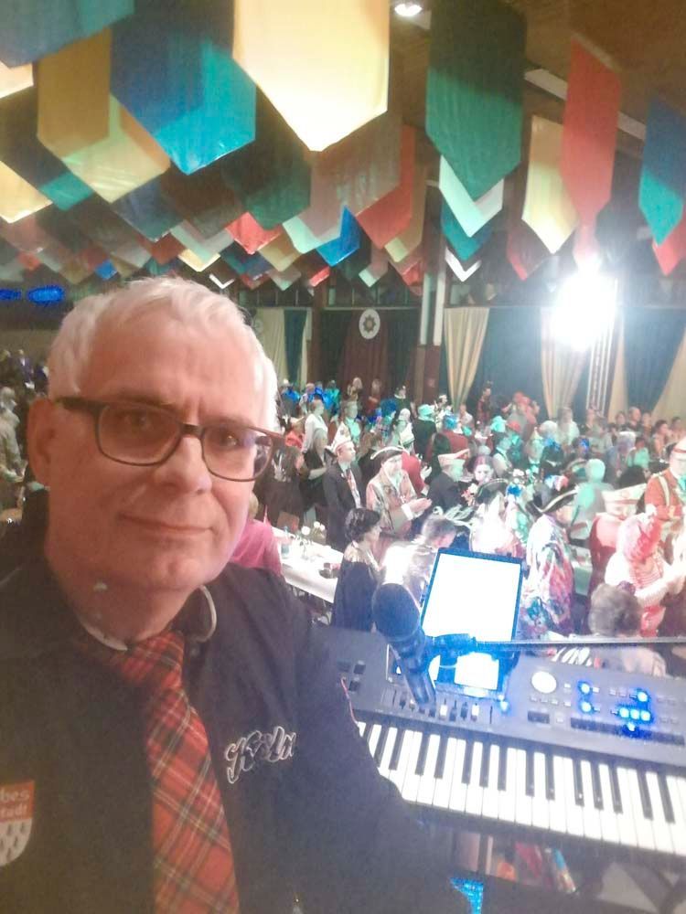 Alleinunterhalter Rolf Kuhn