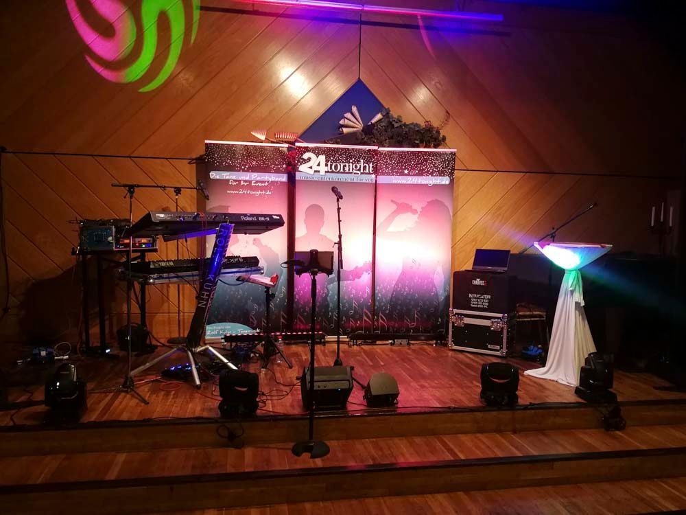 Alleinunterhalter Rolf Kuhn - Aufbau für 24 tonight