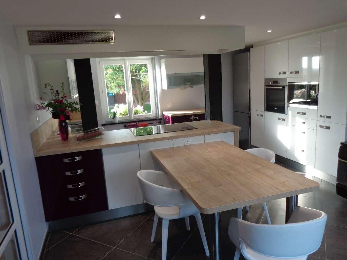 Cuisine aménagée par Entreprise Eric Dewalles