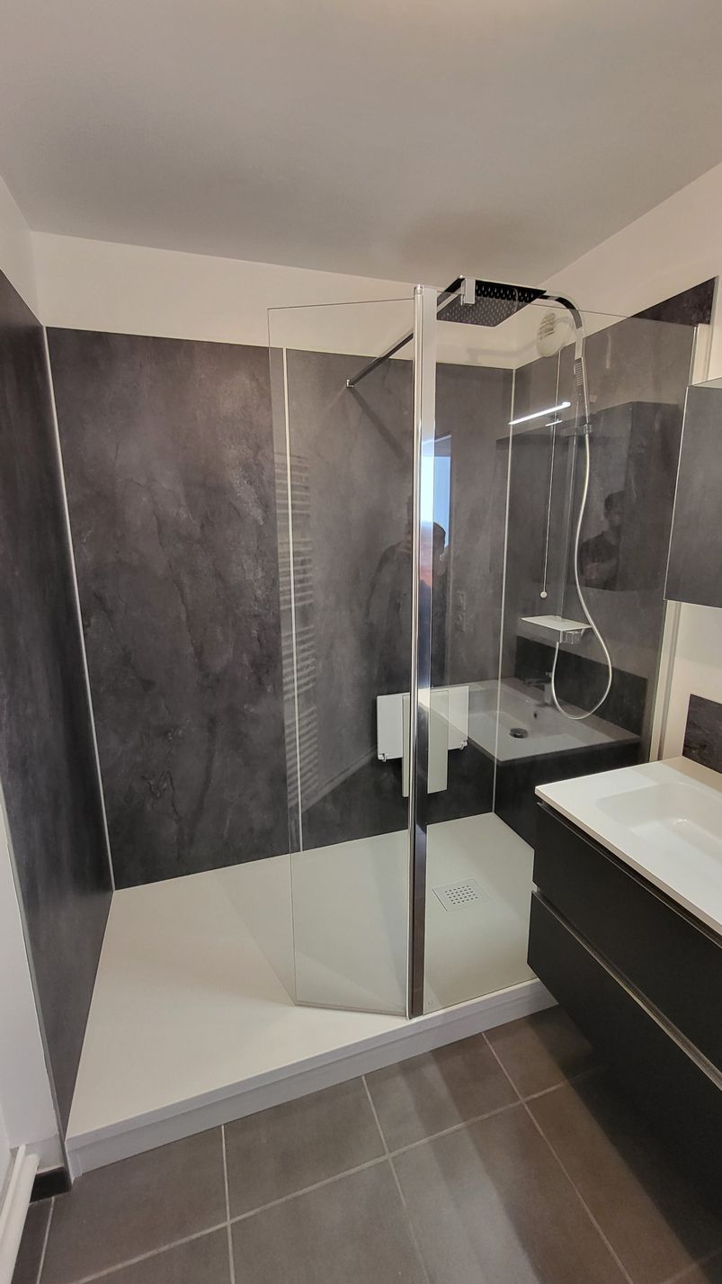 Douche, siège à Hazebrouck