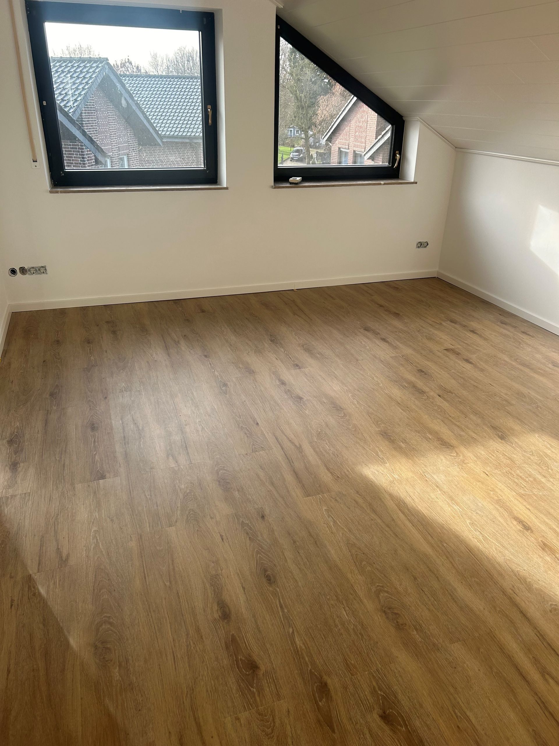 Schrömbgens GmbH Bodenverlegung