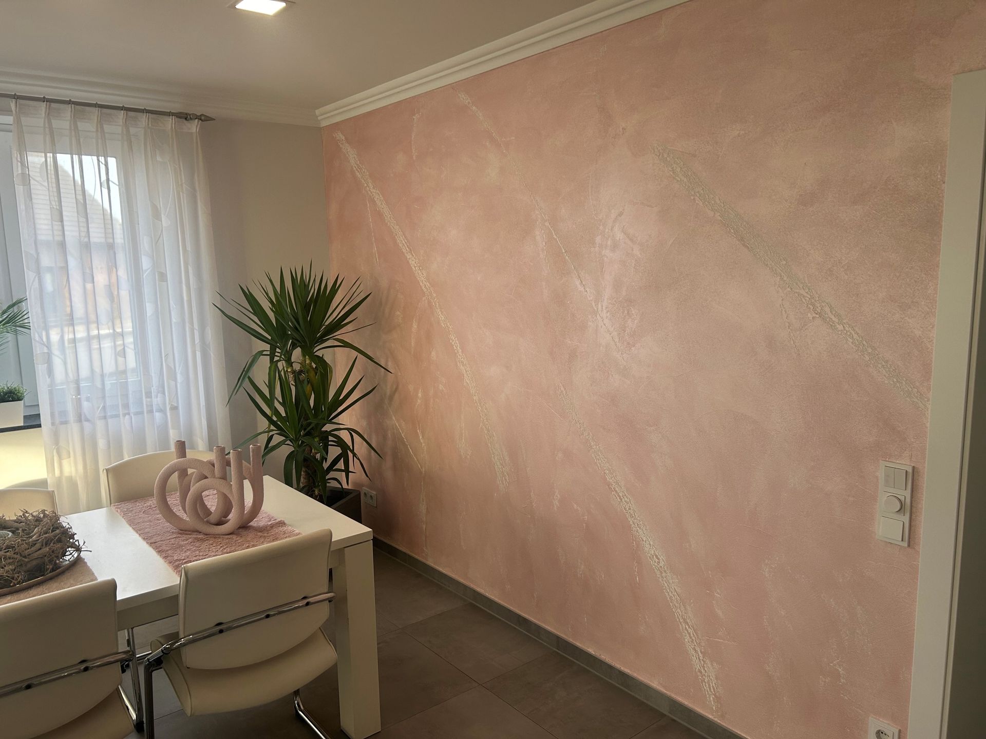 Schrömbgens GmbH Farbtechnik Wandfarbe