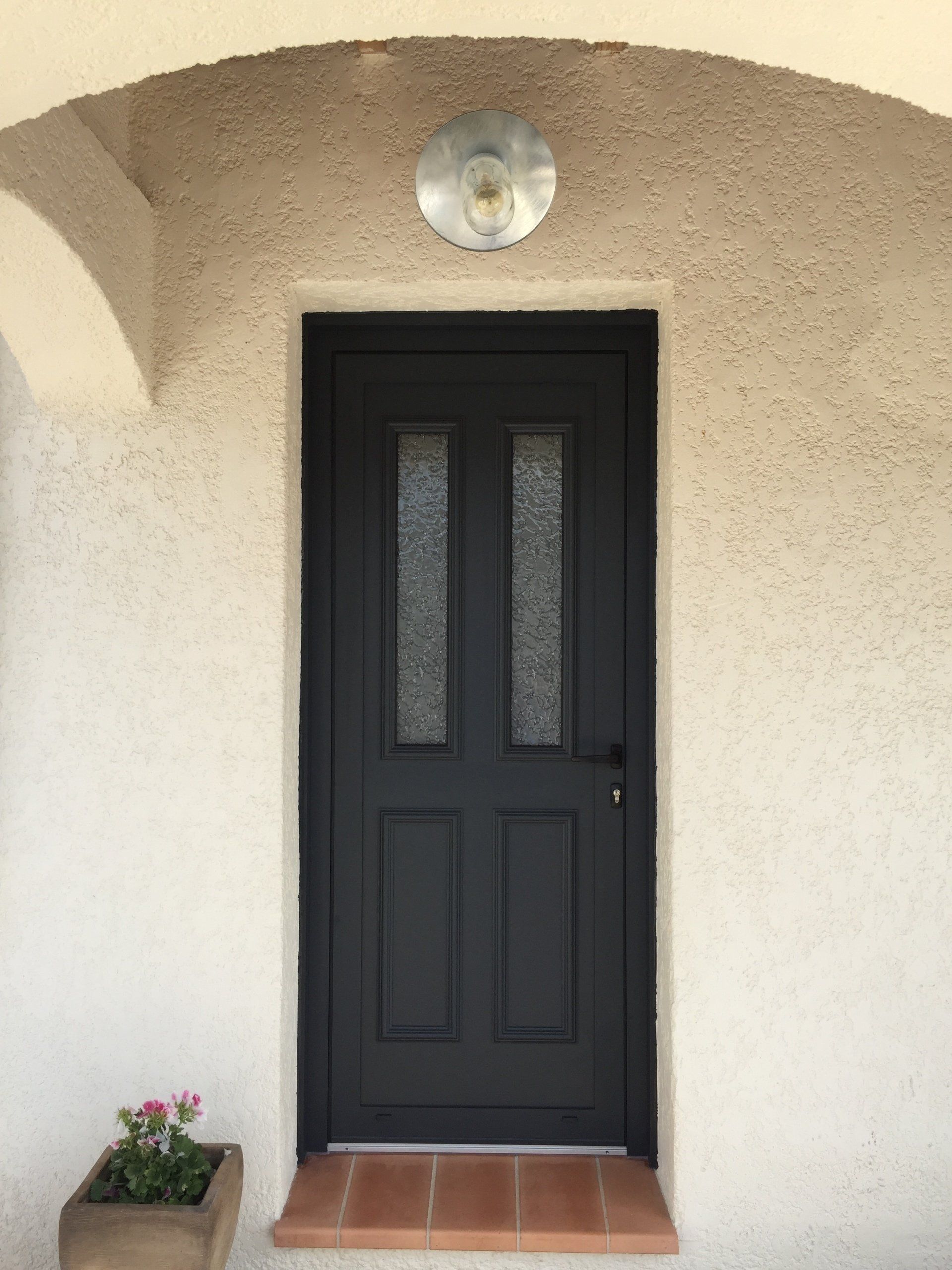 Porte d'entrée aluminium