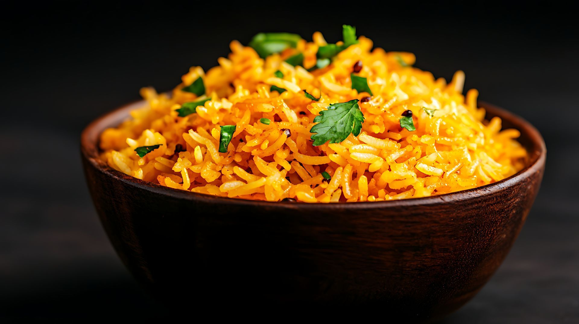 Riz coloré au safran