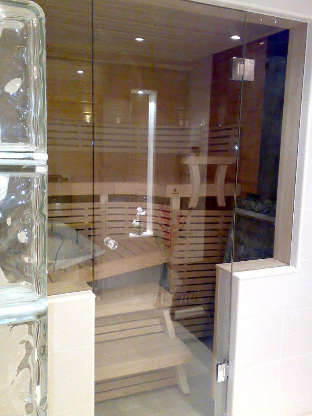 Helsingin Lasipaja Oy