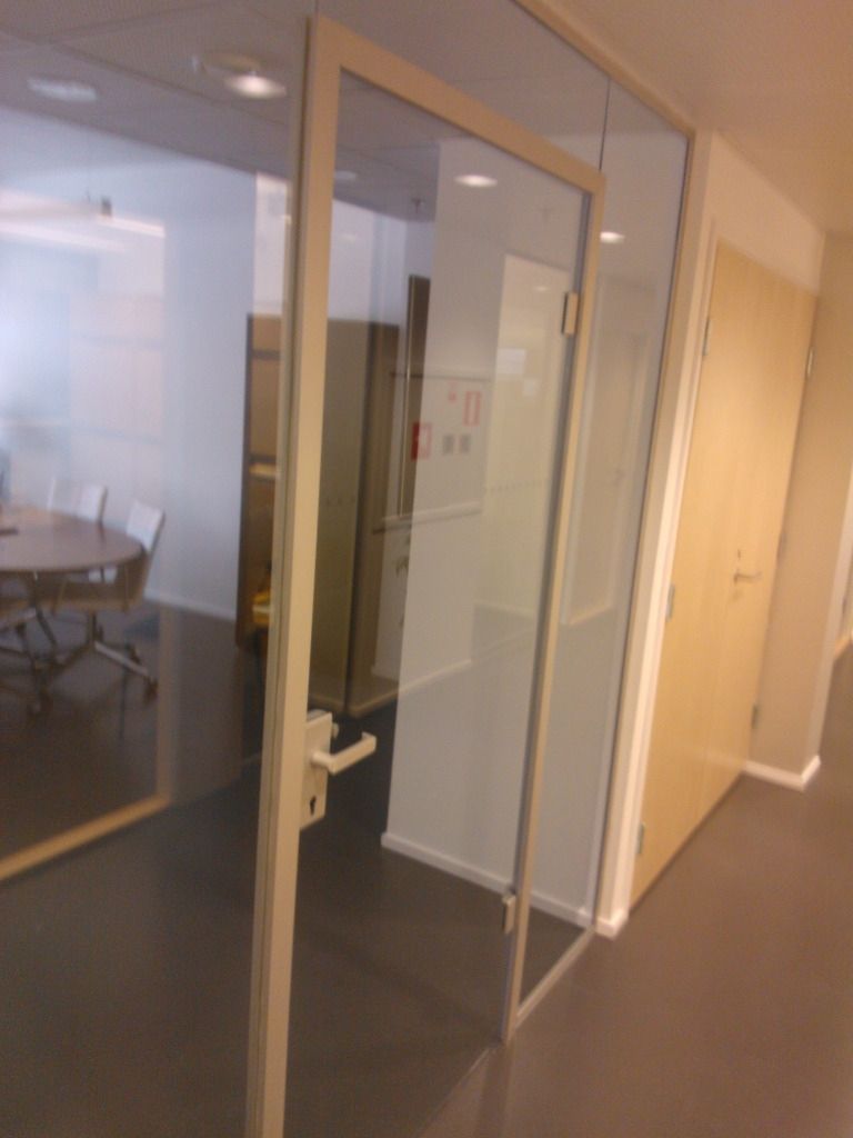 Helsingin Lasipaja Oy