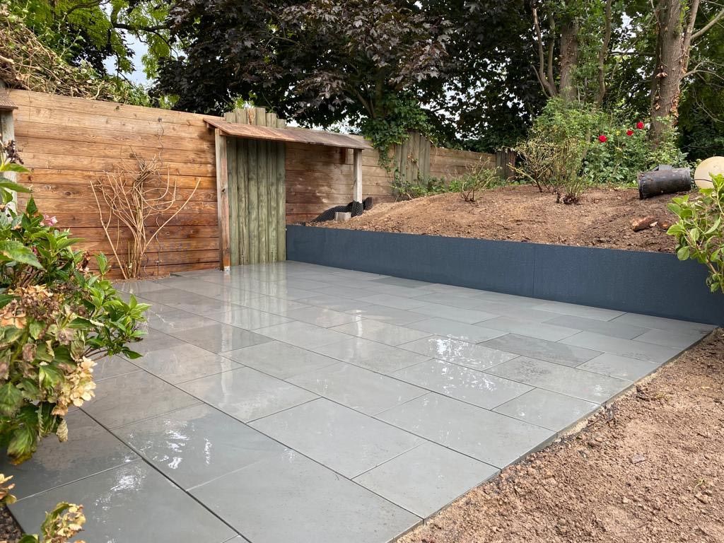 Terasse Naturschein Schiefer bei Ambiente GaLa-Bau