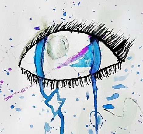 Ojo de acuarela con lágrimas azules, pestañas y salpicaduras de pintura de colores, que transmite tristeza.