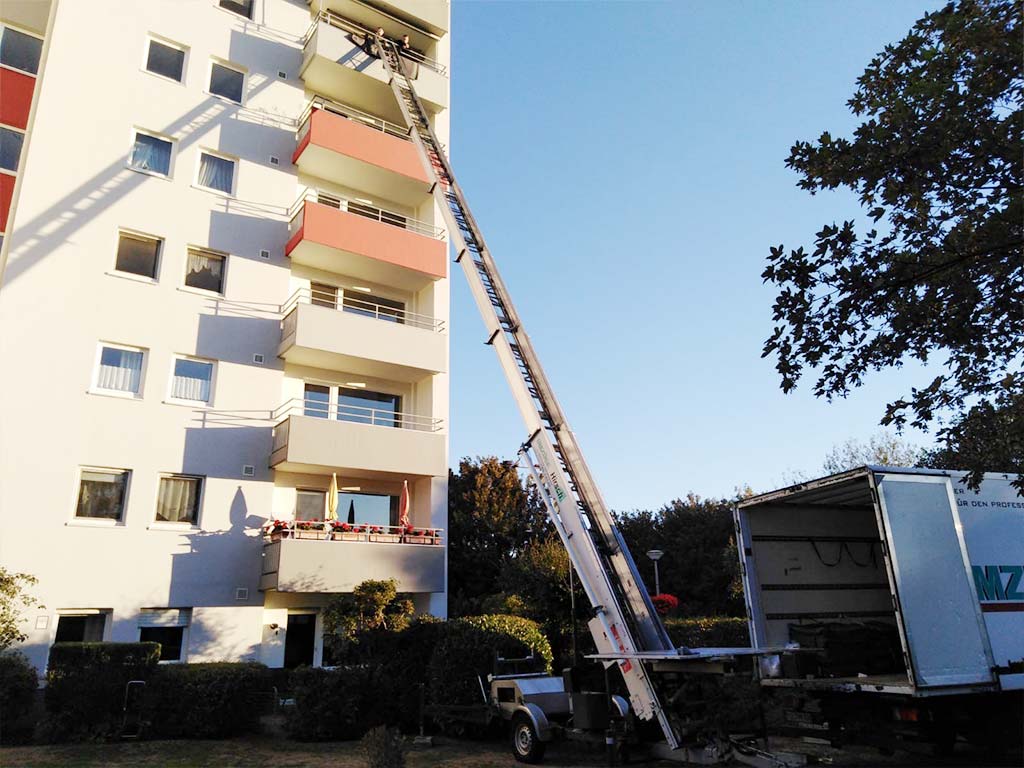 Außenaufzug Umzug Spedition Hirsch