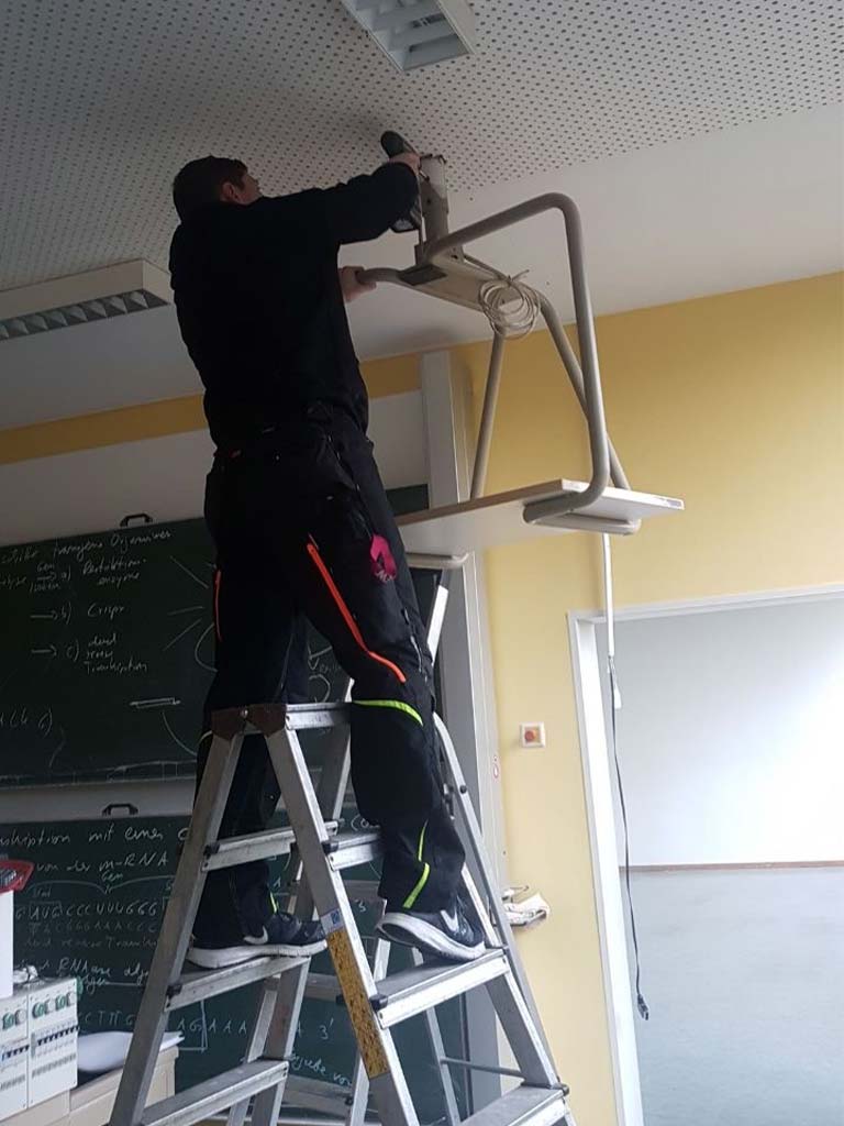 Montage Küchenmontage Umzüge Spedition Hirsch