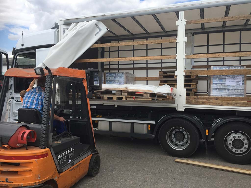 Spezialtransporte Umzüge Spedition Hirsch