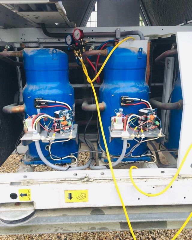 Maintenance sur des groupes extérieurs