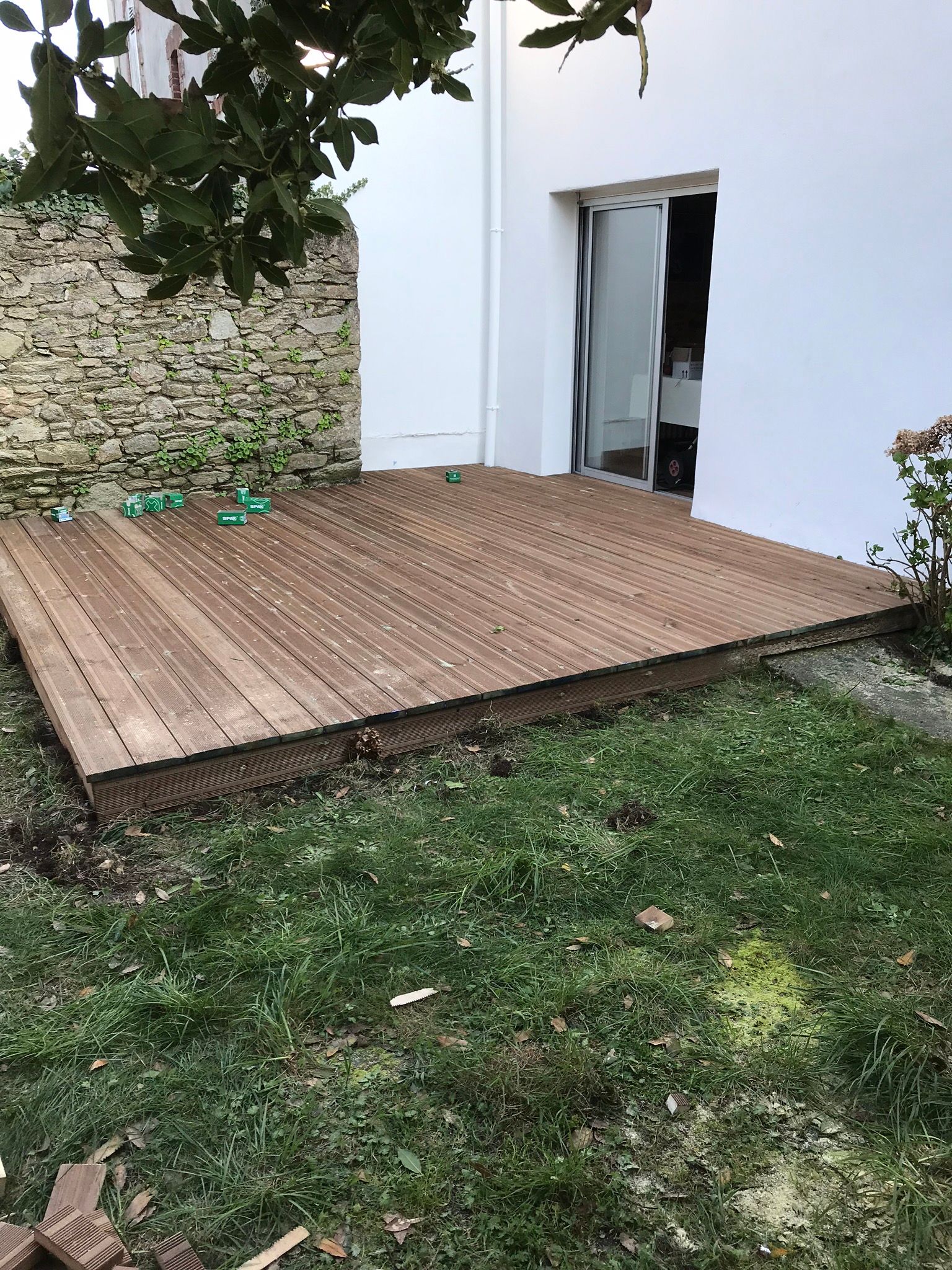 Terrasse en bois carrée