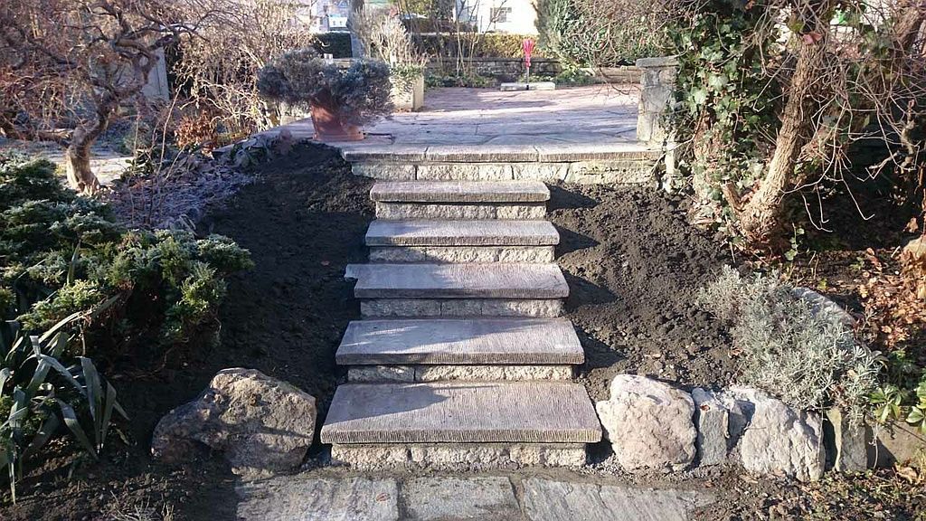Treppe - Schweizer Gartenbau