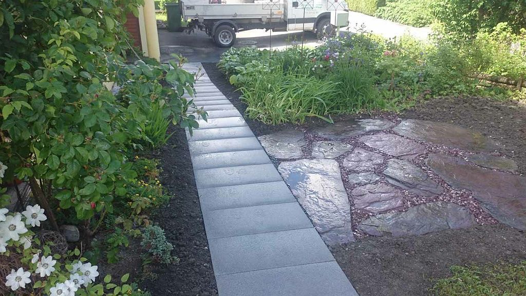 Gehweg - Schweizer Gartenbau