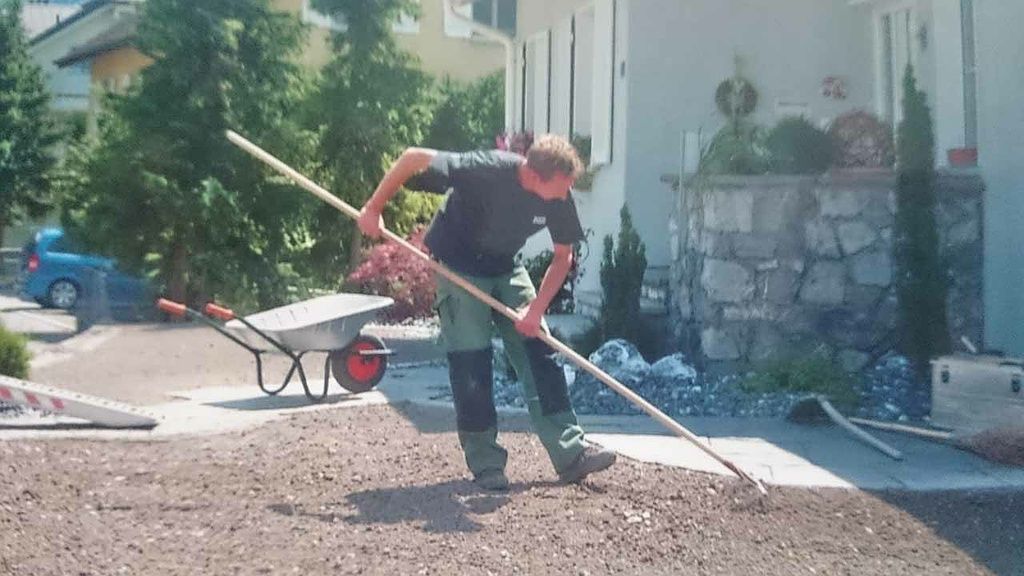 Neusaat Rasen - Schweizer Gartenbau