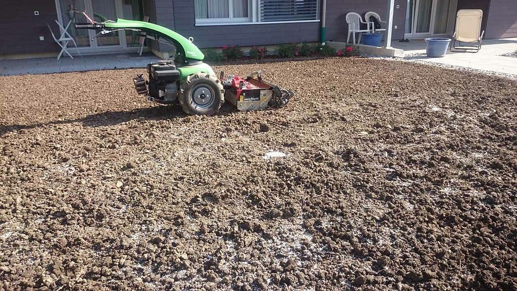 Bodenbearbeitung - Schweizer Gartenbau