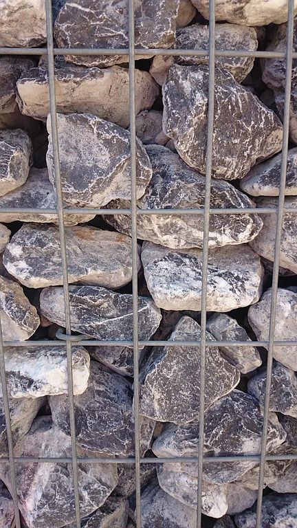 Steinkorb - Schweizer Gartenbau