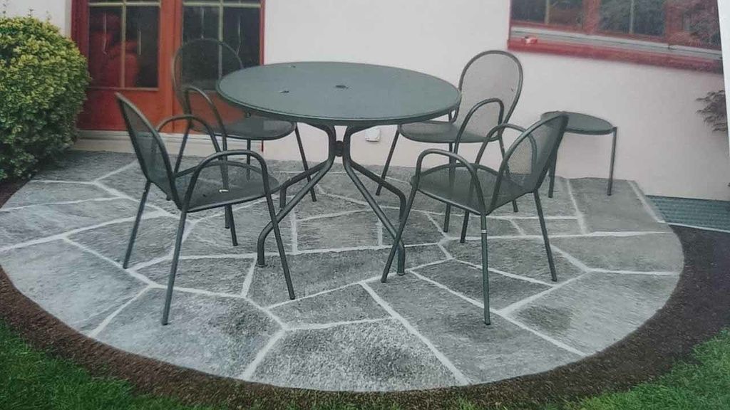 Sitzplatz-Granit - Schweizer Gartenbau