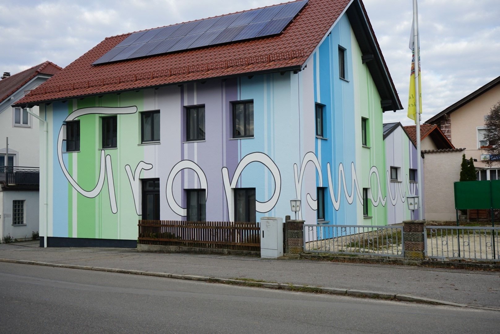 Fassadenbeschriftung