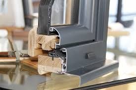 Vue en coupe d'un cadre de fenêtre