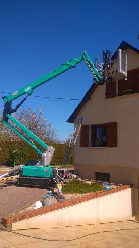 Pose de fenêtres avec navelle élévatrice