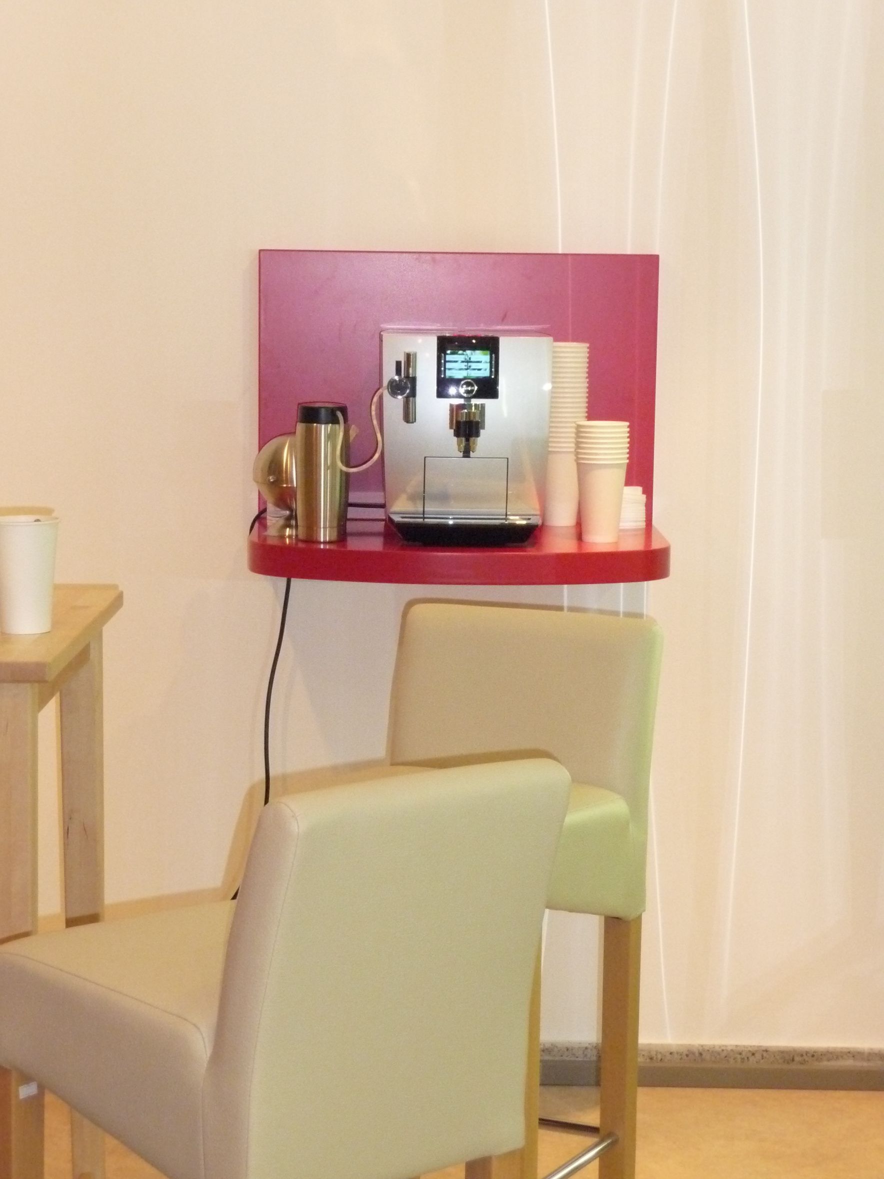 Klein- | Einzelmöbel