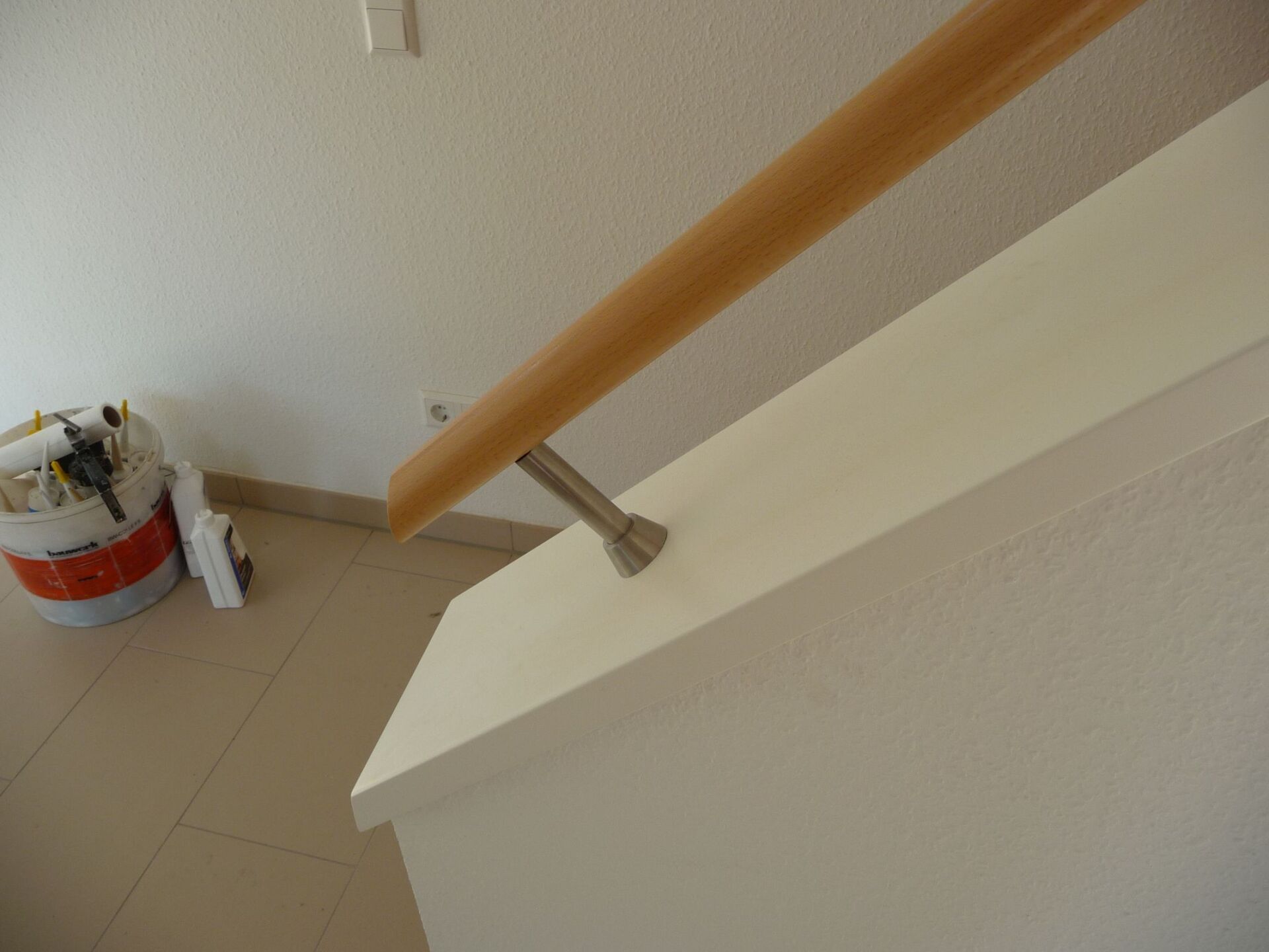 Treppenstufen und Handläufe