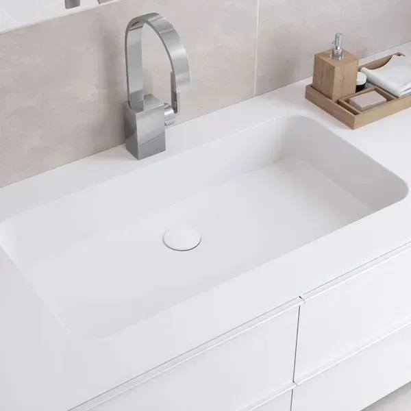 Varicor® Becken und Duschwannen