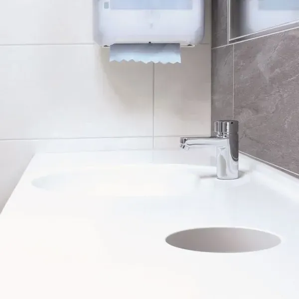 Varicor® Becken und Duschwannen