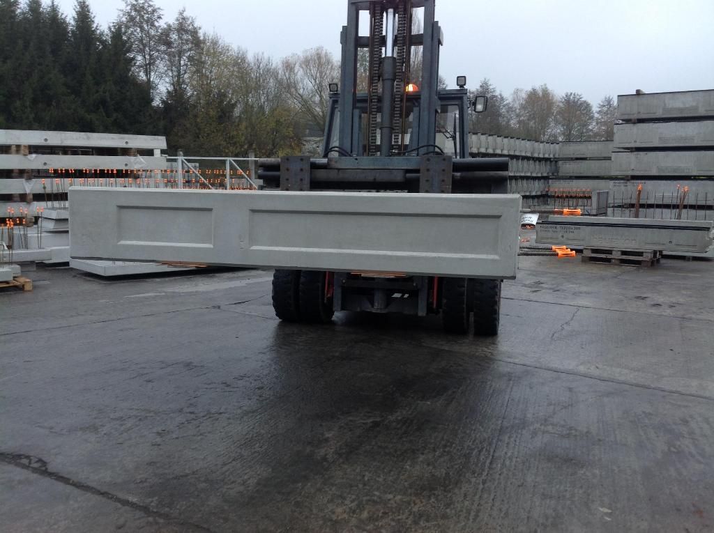 Bloc de béton transporté