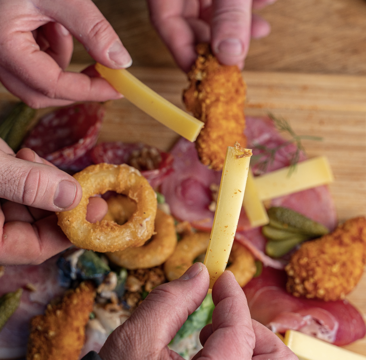 Plats de tapas pour l'apéritif