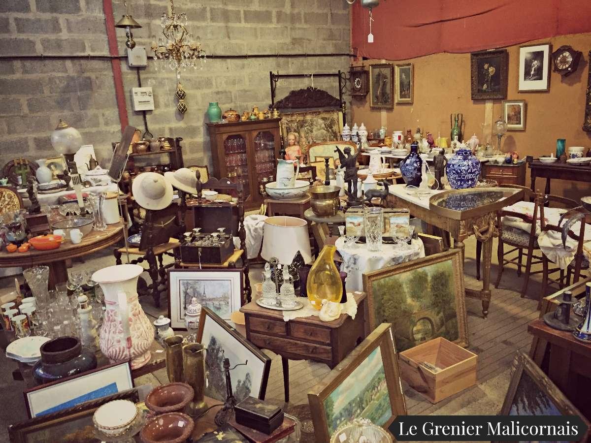 Magasin d'antiquités