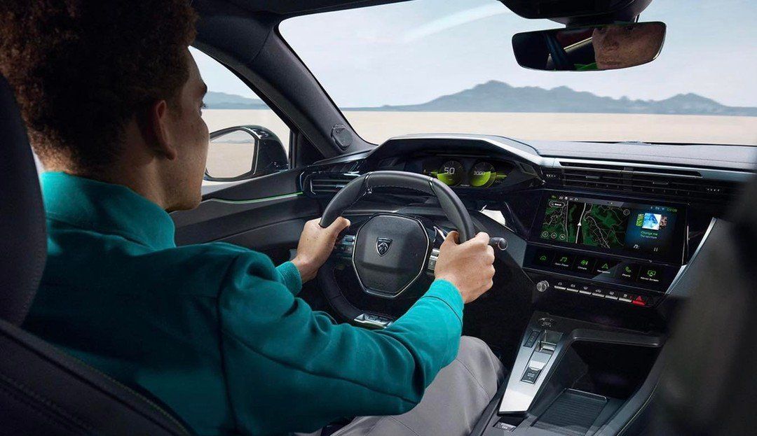 Nouvelle 408 Peugeot i-Cockpit