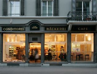 Frontansicht - BACKbAR