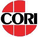 El logo de cori es rojo y negro y parece una pelota de baloncesto.