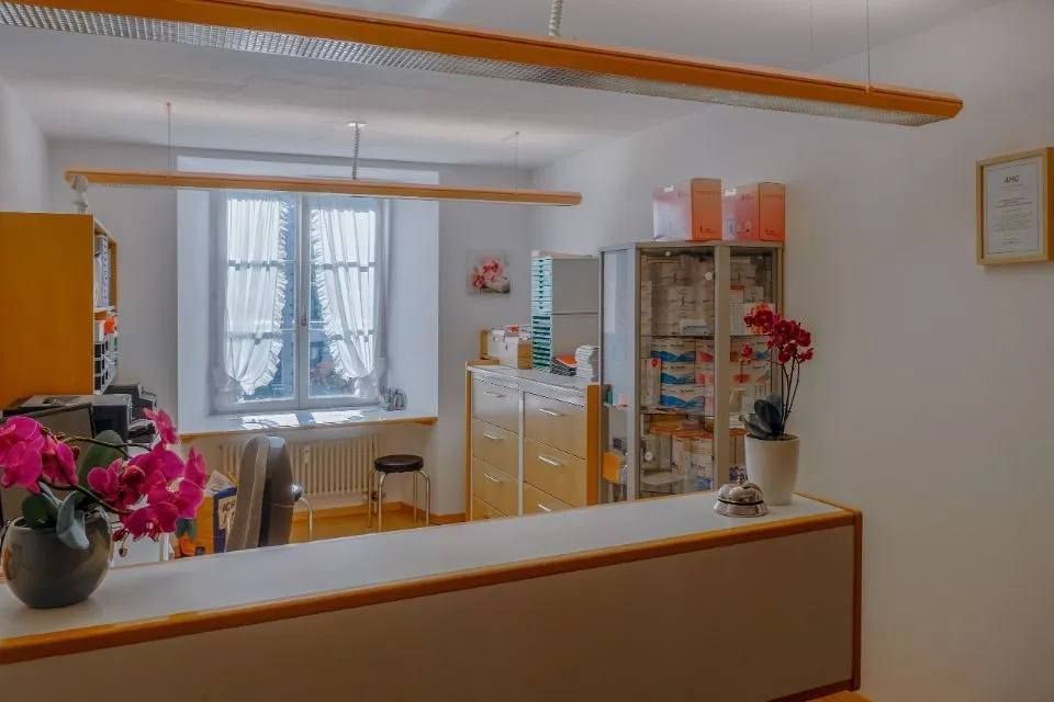 Frauenarztpraxis Dr. med. Simone Kuhn Rigert FMH Gynäkologie und Geburtshilfe