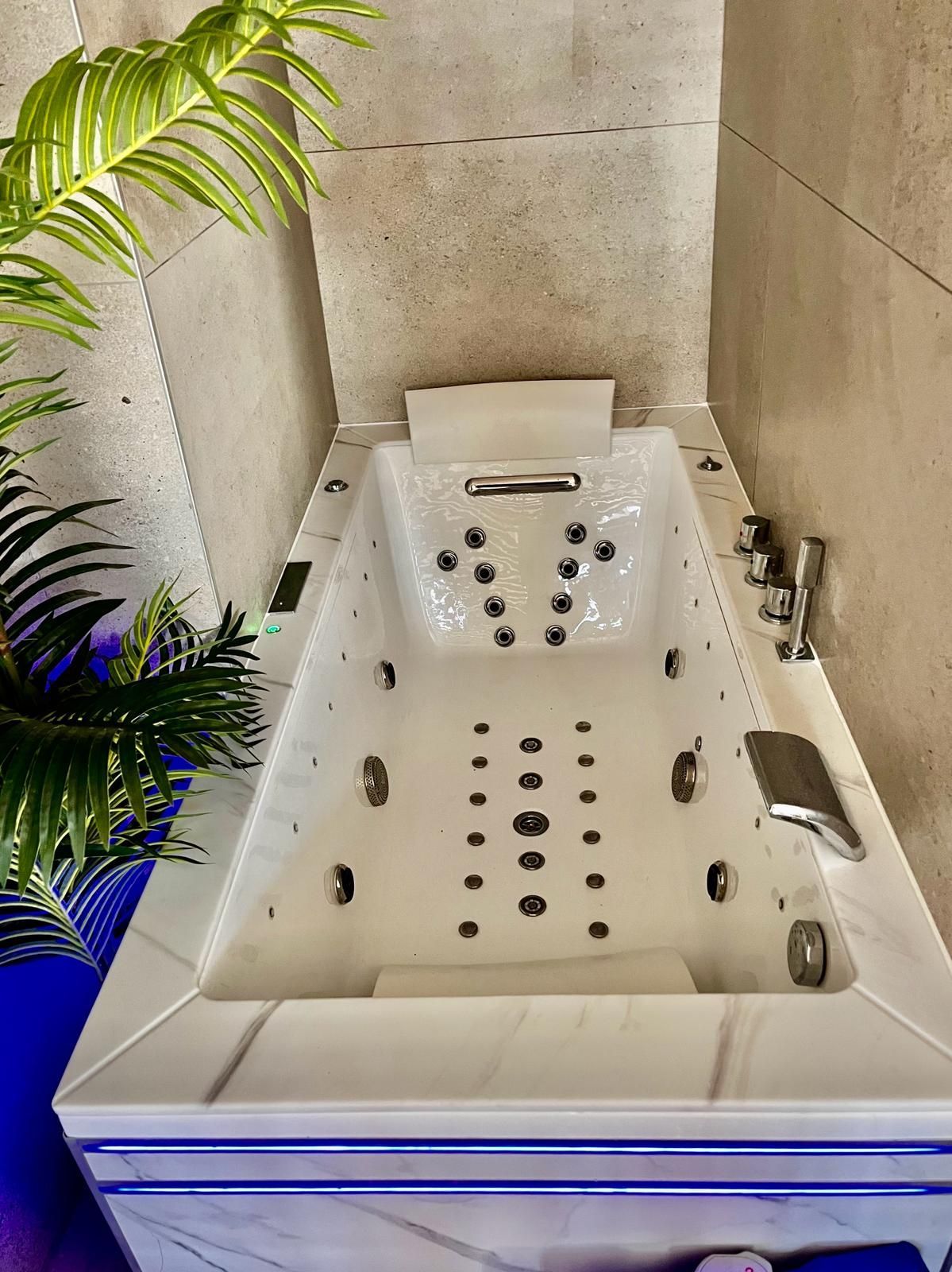 Photo d'une baignoire spa