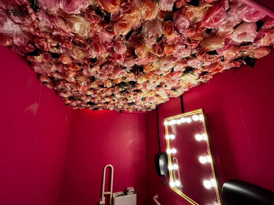 Von der Luca Benedetto Malermeister AG renoviertes Wohnzimmer