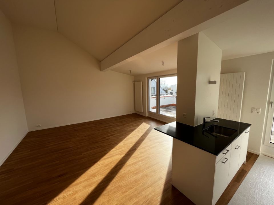 Von der Luca Benedetto Malermeister AG renoviertes Wohnzimmer