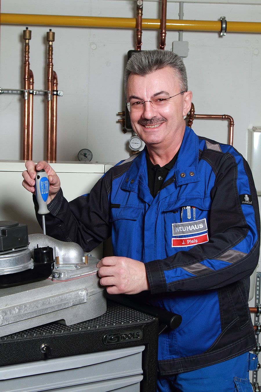 Mitarbeiter von Neuhaus GmbH & Co. KG