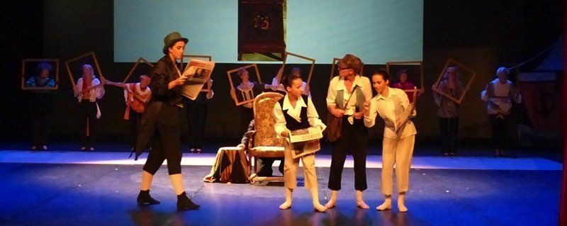 Groupe de danseurs et danseuses