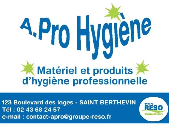 Matériel de nettoyage, aspirateur, articlé d'hygiène, Laval Aspirateurs Matériel d'entretien Hygiène