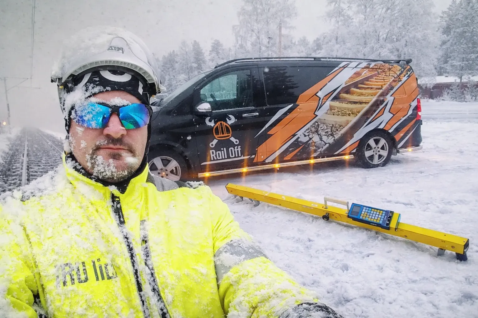 Raiteen kävelytarkastus ja kiskotarkastukset Oulun seudulla, Rail Off Oy.