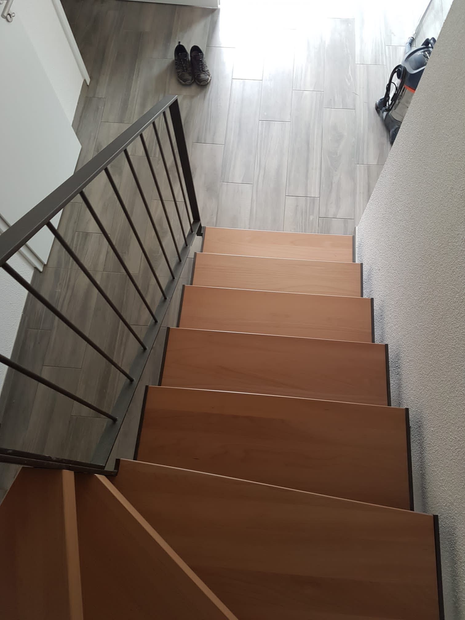 Scala legno artigianale - Falegnameria Brioschi - Costruzioni in legno Lugano