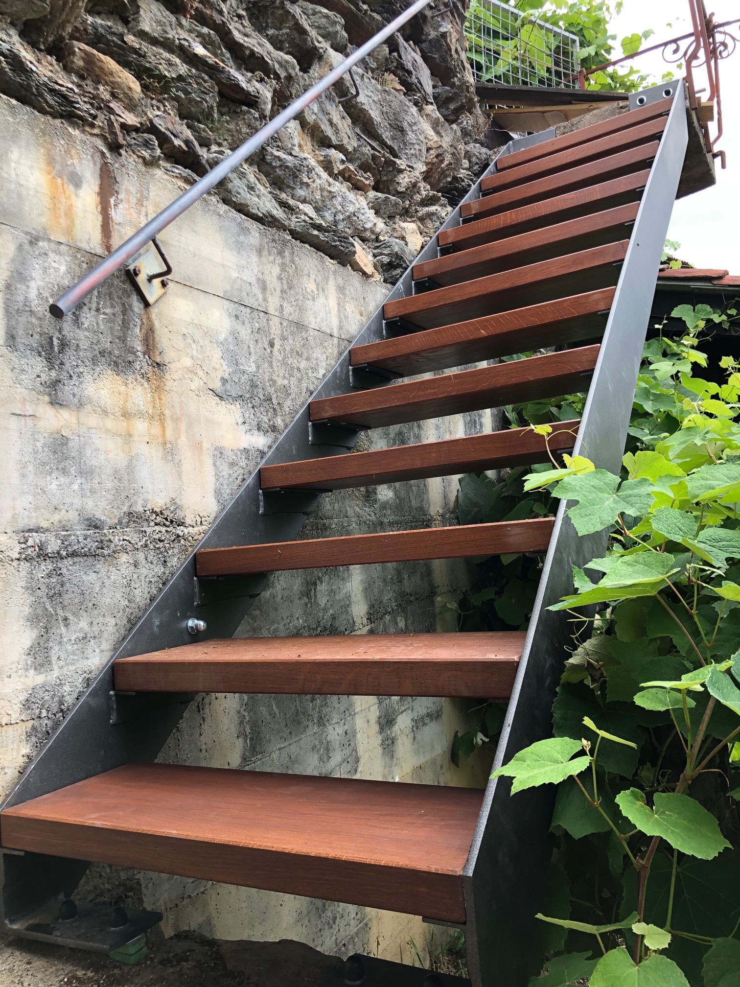 Scala esterna in legno/ferro - Falegnameria Brioschi - costruzioni in legno Lugano